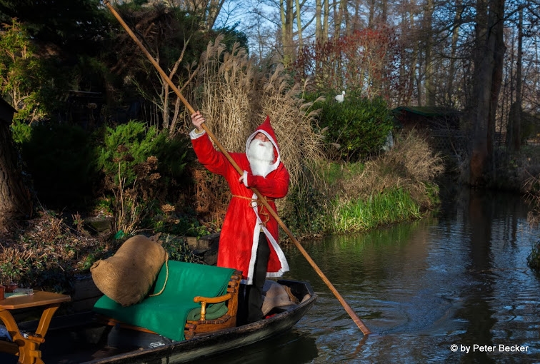 Kahnfahrt mit dem Weihnachtsmann im Spreewald